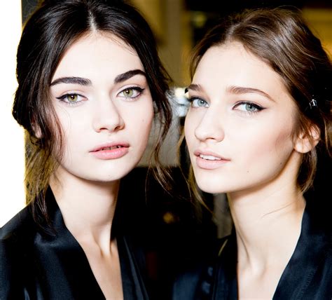 Dolce & Gabbana’s Runway Beauty Codes: Red Lips, Winged 